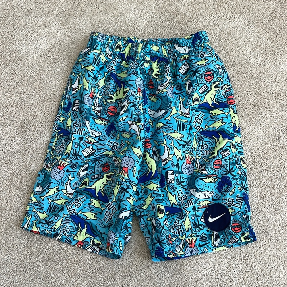 Nike Boys Swim Trunks - Size M (8-10) - Picture 4 of 6